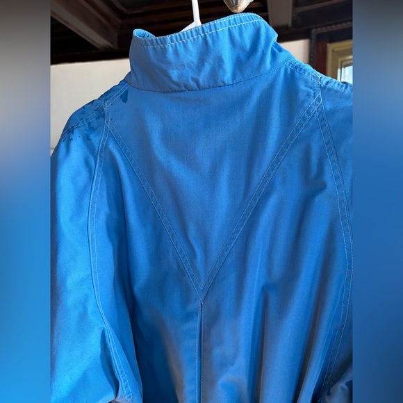 Gorgeous Vintage Pauline Trigere Trench Coat - Picture 7 of 11